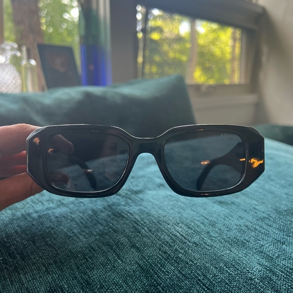 Prada PR 17WSF - Picture 3 of 5